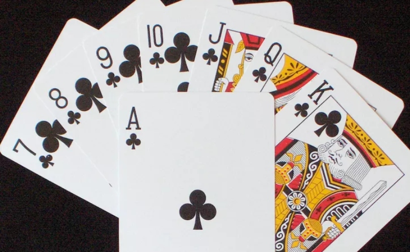 Tiến lên là game bài phổ biến