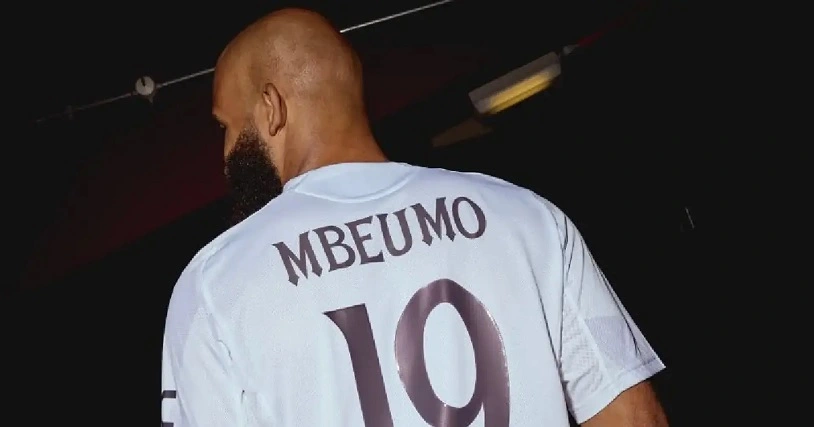 Mbeumo khoác áo số 19 tại Man United