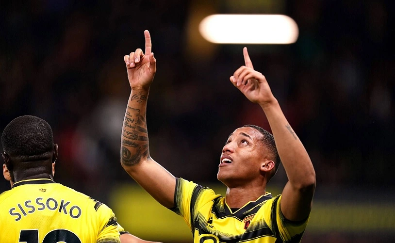 Watford là CLB Anh đầu tiên của Joao Pedro