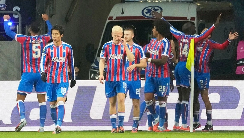Crystal Palace ra quân suôn sẻ tại Conference League