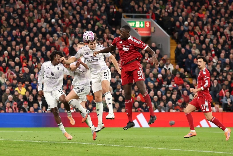 Maguire ghi bàn ấn định chiến thắng cho Man United