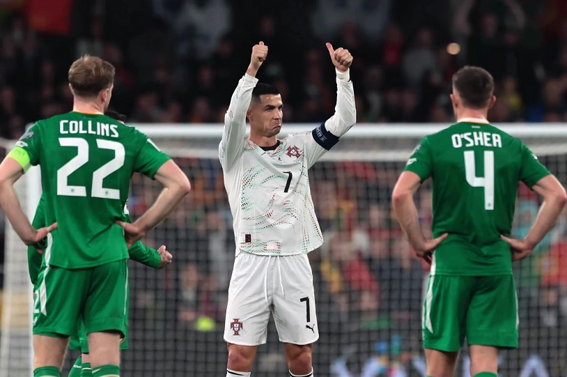 Ronaldo nhận thẻ đỏ trong ngày ĐT Bồ Đào Nha nhận thất bại